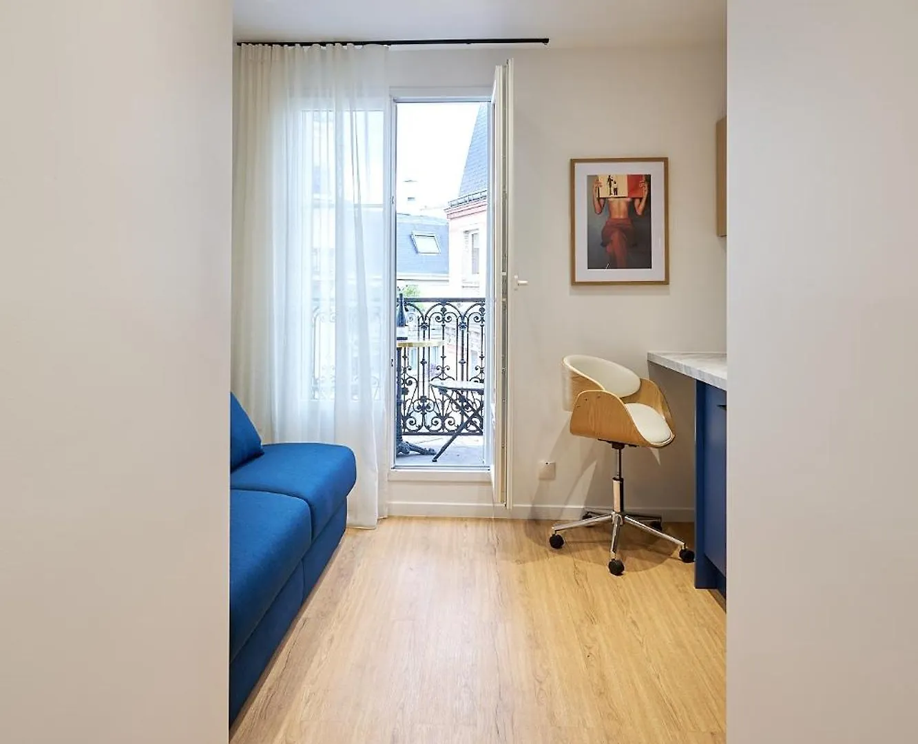 פריז Studio Design Tout Equipe Avec Balcon דירה